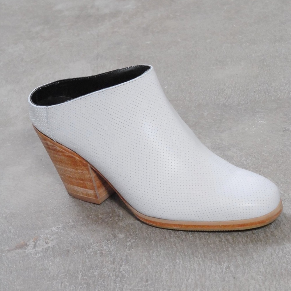 NWOT Rachel Comey white perforated leather mules, size 8
